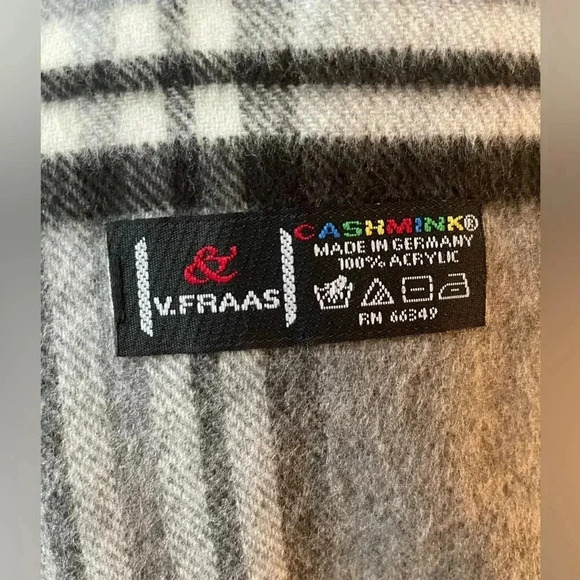 V. Fraas Cashmink Large Soft Scarf Wrap Shawl Grey Black Plaid - Picture 4 of 6